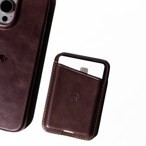 Leather Magnetic Wallet - Bourbon, featuring a bull logo